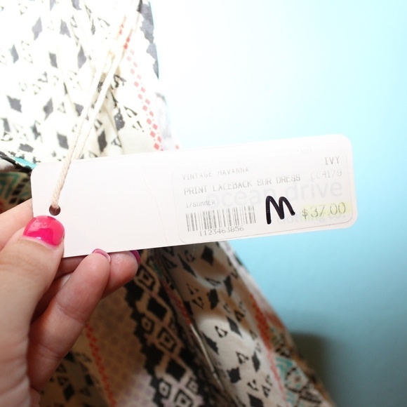 Ocean Drive Tribal Print Dress Lace Back Medium NWT - Picture 4 of 7